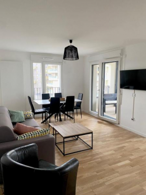 3 pièces tout neuf de haut standing à 10mn de Paris avec terrasse vue Sacré Coeur